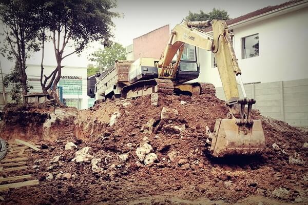 Portfólio Kochinski Terraplenagem em Curitiba, Escavação em Curitiba, Compactação de Solo em Curitiba, Ampliações em Curitiba, Fundação em Curitiba, Acabamentos em Curitiba, Limpeza de Terreno em Curitiba