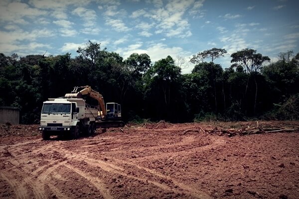 Portfólio Kochinski Terraplenagem em Curitiba, Escavação em Curitiba, Compactação de Solo em Curitiba, Ampliações em Curitiba, Fundação em Curitiba, Acabamentos em Curitiba, Limpeza de Terreno em Curitiba