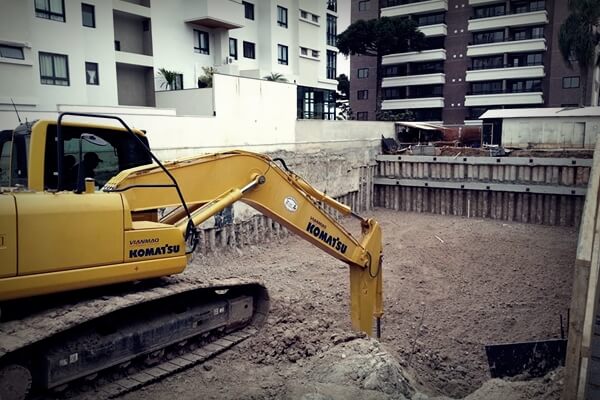 Portfólio Kochinski Terraplenagem em Curitiba, Escavação em Curitiba, Compactação de Solo em Curitiba, Ampliações em Curitiba, Fundação em Curitiba, Acabamentos em Curitiba, Limpeza de Terreno em Curitiba